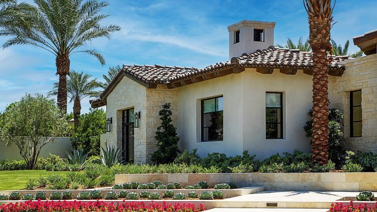 southern California home project camilla neo ledge sawn exterior thin veneer installed